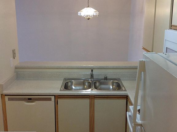 4th image of 13735 Linden Ave N APT B206