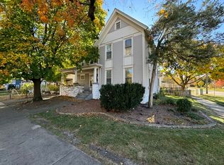 226 W Illinois St #1, Wheaton, IL 60187