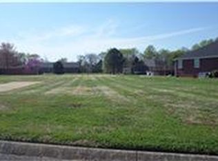 26 Starboard Ct, Estill Springs, TN 37330