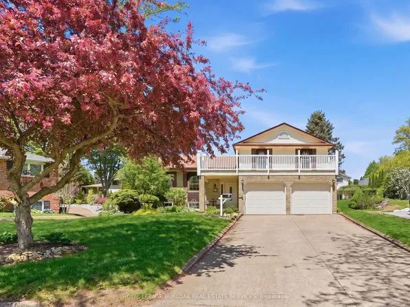 9 Magnolia Ct, Pelham, ON L0S 1E2