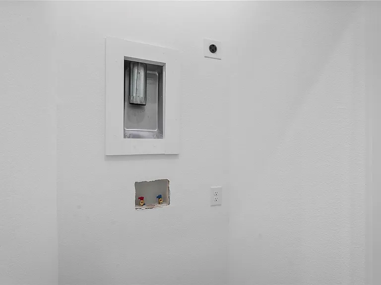 2217 Sayle St #B — Photo 15