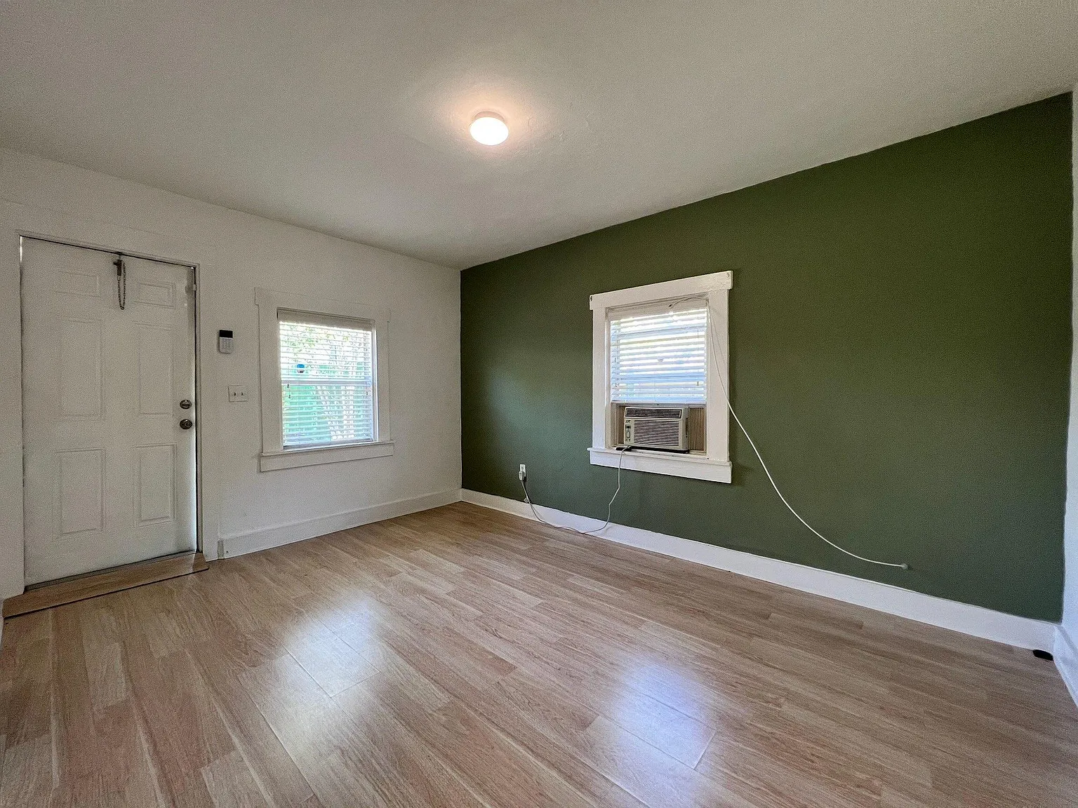 504 S K Street — Photo 2
