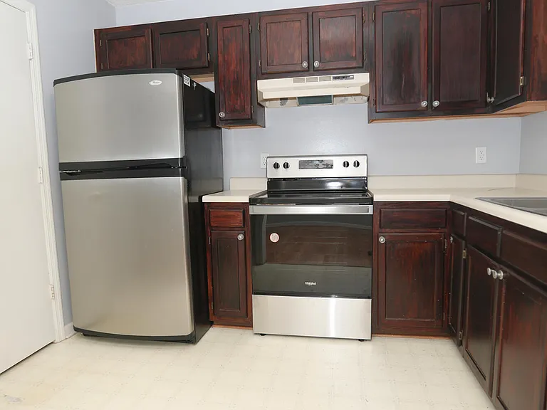 621 S Hampton Dr — Photo 8