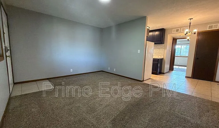 1109 N 28th St #12 — Photo 5