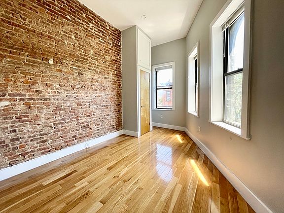 3rd image of 433 Menahan St #3A