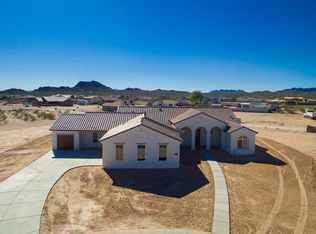 552 W Haxtun St, San Tan Valley, AZ 85143