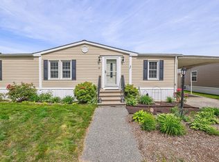 89 Celebration Cir, Chicopee, MA 01020