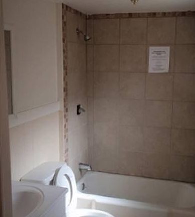 bath with custom tile