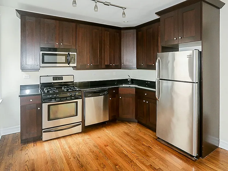 3808-16 N. Sheffield — Photo 41
