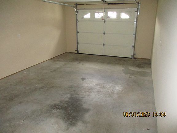 3rd image of 113 Baileys Crossing Dr