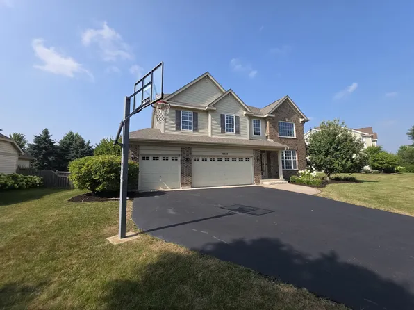 26428 Rustling Birch Way, Plainfield, IL 60585
