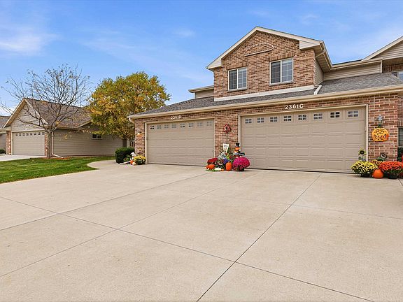 2nd image of 2361 E Plank Cir