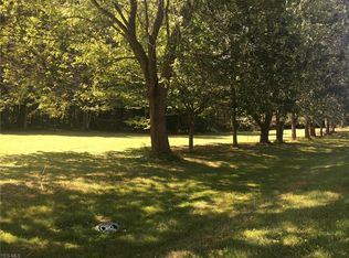 Hemlock Ln, Geneva, OH 44041