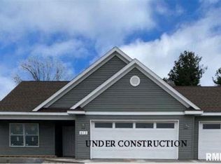 609 Danielle Ct, Blue Grass, IA 52726