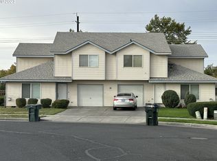 1003 NE Gladys Dr, Hermiston, OR 97838