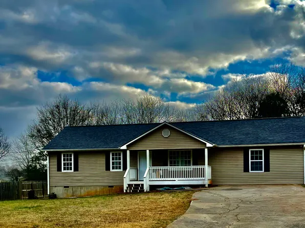 76 Picklesimer Rd, Cartersville, GA 30120