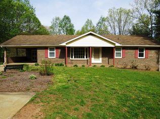 177 Lawndale Rd, Bassett, VA 24055