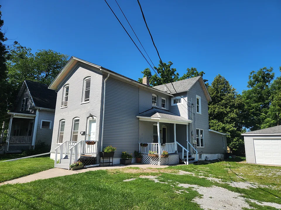 133 N Jackson St #2