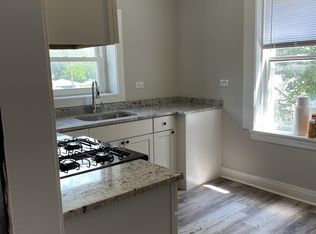 3545 Vernon Avenue, Brookfield, IL 60513