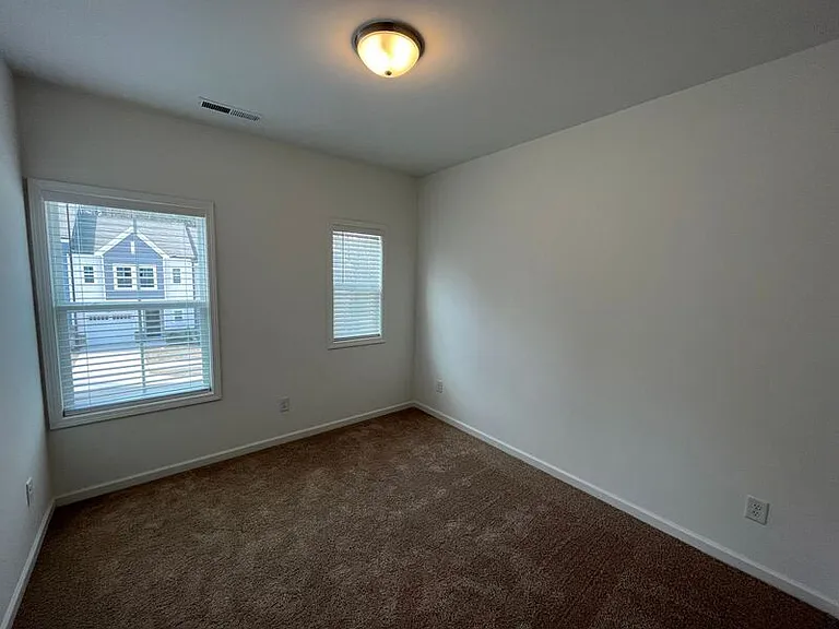 805 Star Ridge Dr — Photo 17