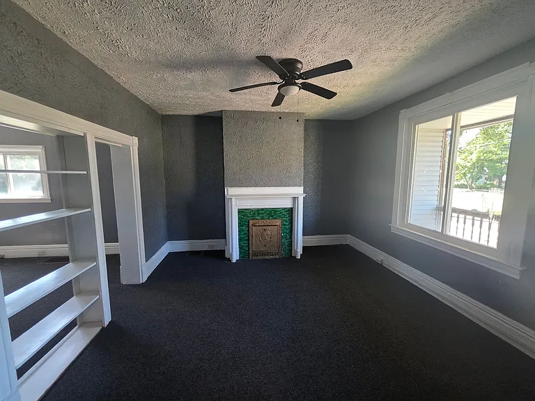 1703 Bailie Ave — Photo 8