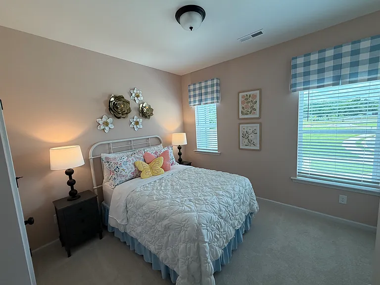 4905 Dresden Loop — Photo 27