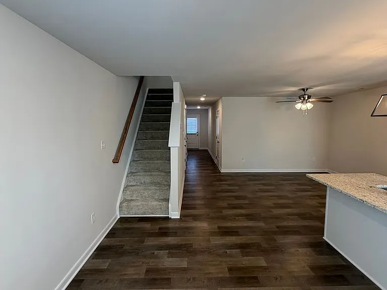 14711 Hancock Crest Way — Photo 4