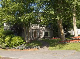 2260 Darvic Pl, Oak Harbor, WA 98277
