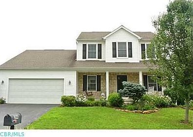 1st image of 394 Highbanks Valley Ct