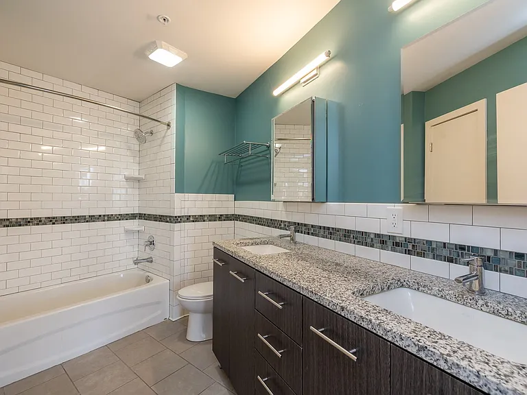Heyse Apartments — Photo 6