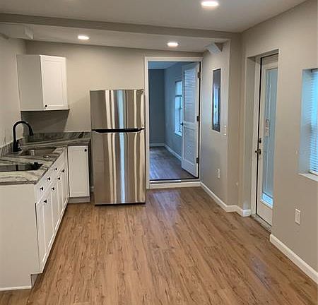 2nd image of 5038 36th Ave N #B