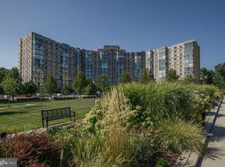 19375 Cypress Ridge Ter UNIT 318, Lansdowne, VA