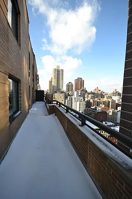 Rented by Olnick Organization | media 19