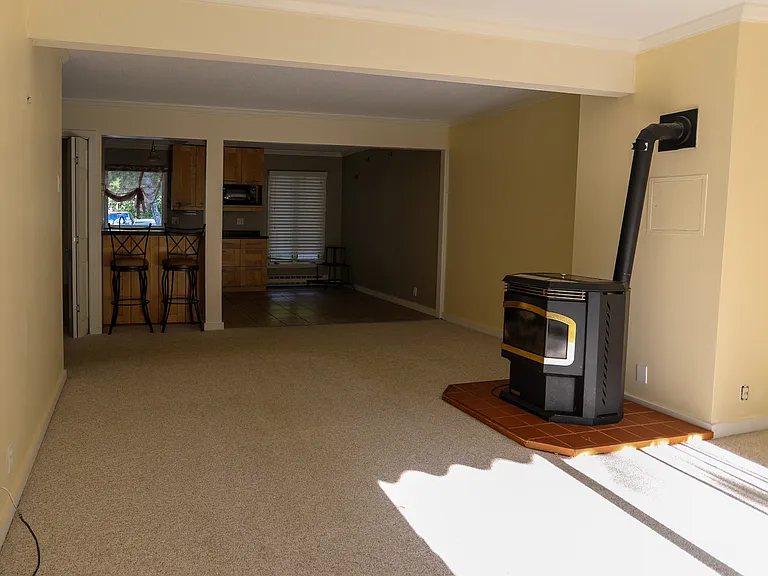 111 Brook Holw — Photo 14