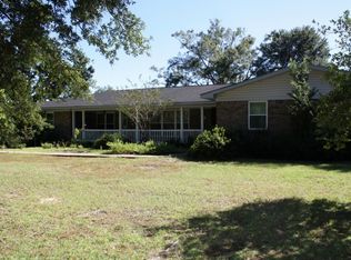 975 Creola Axis Loop Rd N, Axis, AL 36505