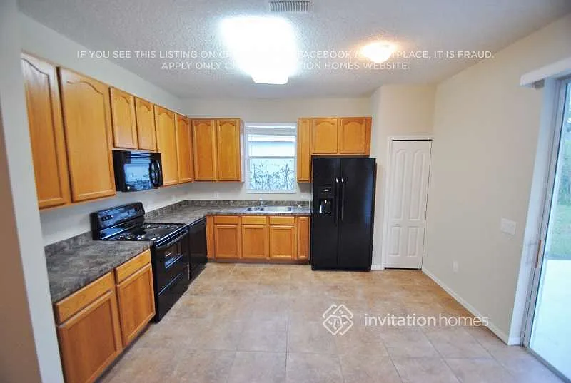 2740 Daybreak Dr Orlando, FL 32825 — Photo 3