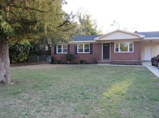1716 Grandview Dr, Fayetteville, NC 28314