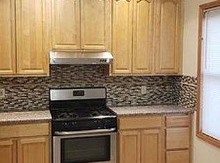 428 36th St #2, Brooklyn, NY 11232