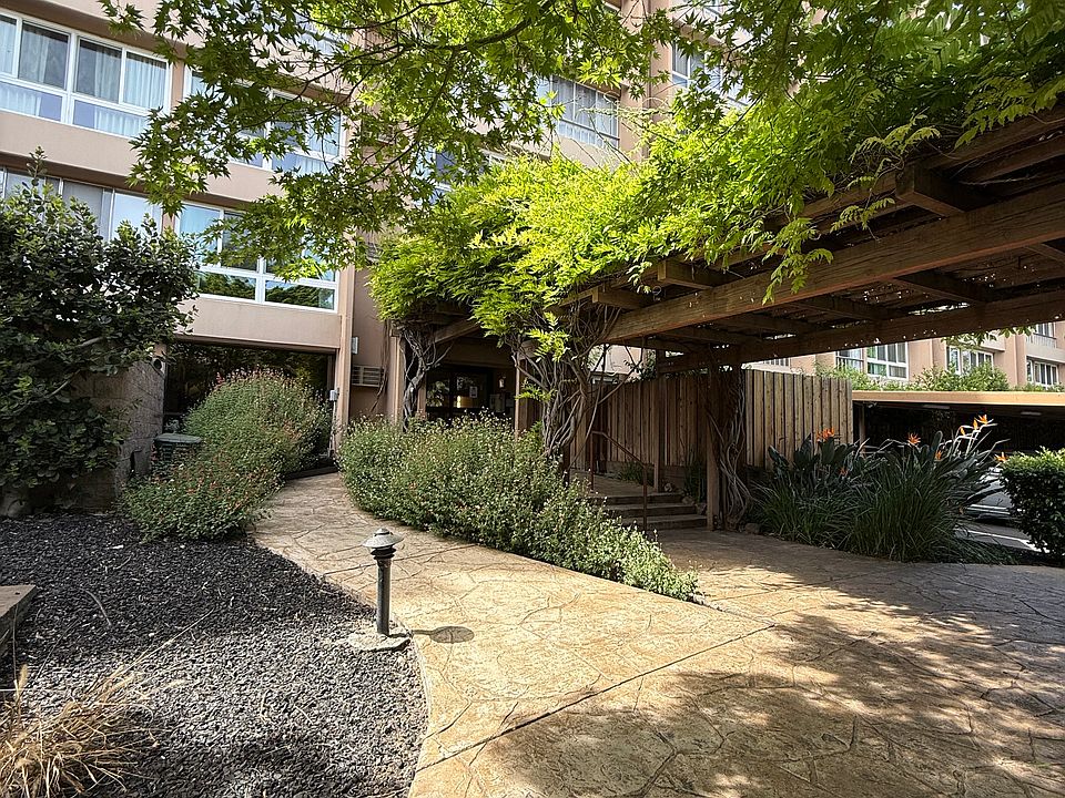Building entrance