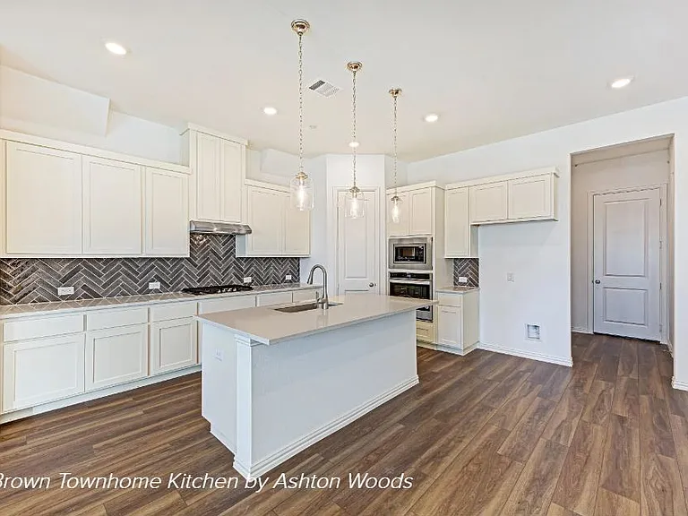 5418 Union St — Photo 3