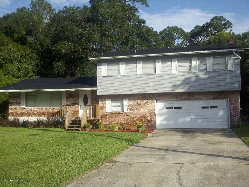 1st image of 862 Colonial Court W