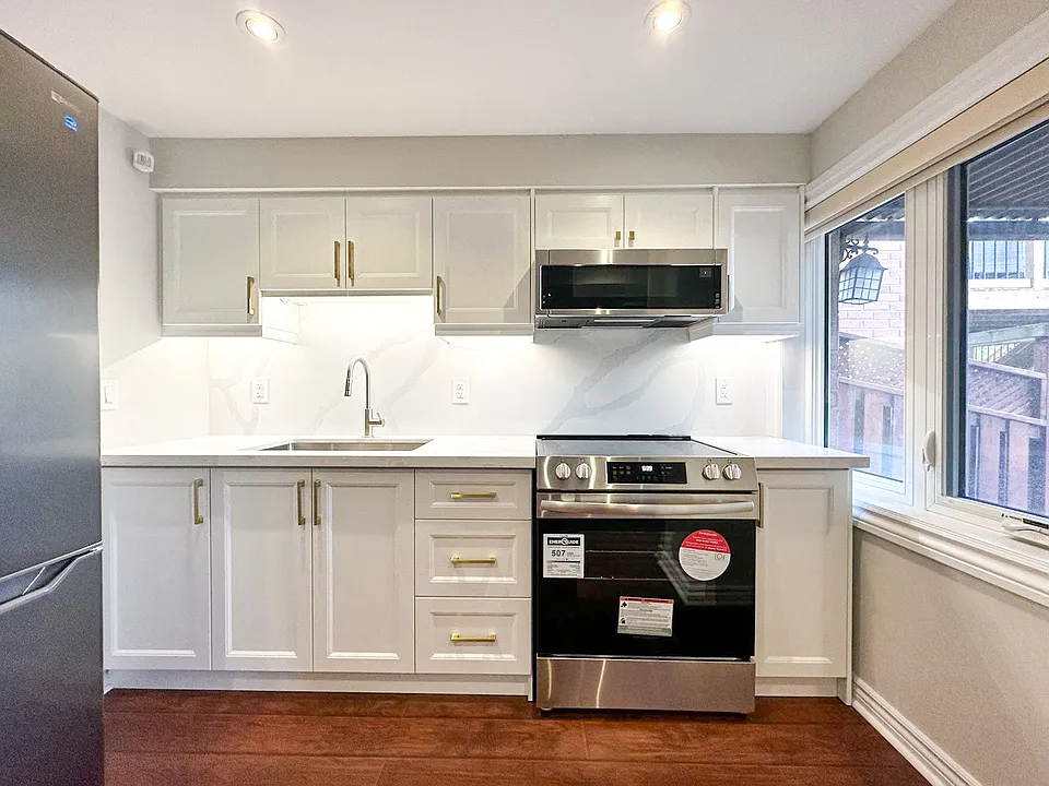 32 Bestview Cres