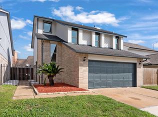 8818 Vinkins Rd, Houston, TX 77071