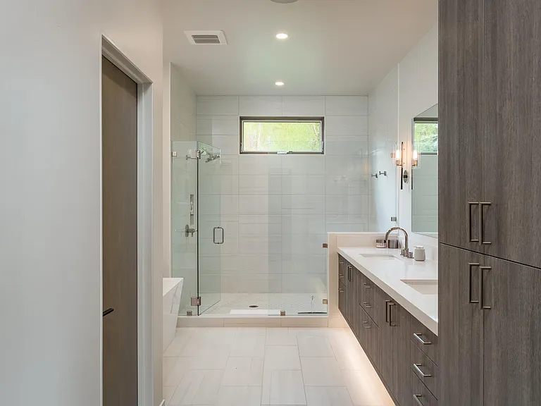 150 Bird Dr #H — Photo 16