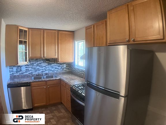 4th image of 2465 Jenkee Dr