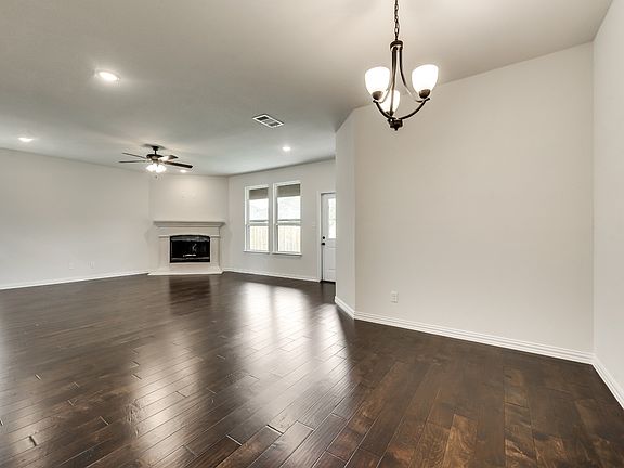 4th image of 4515 Oriole Dr