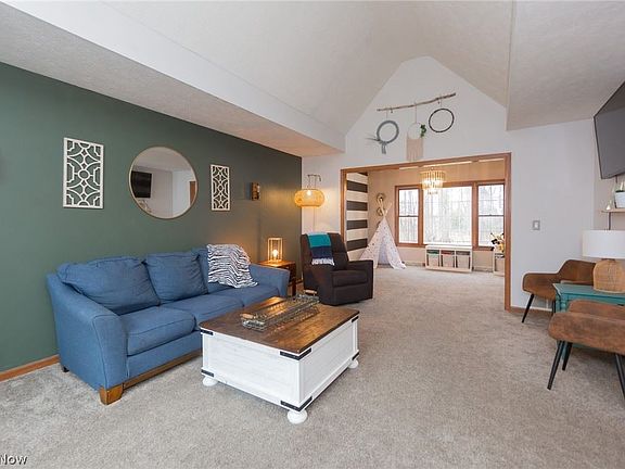 4th image of 6571 Newhouse Ct