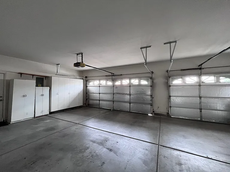 678 Kentons Run Ave — Photo 36