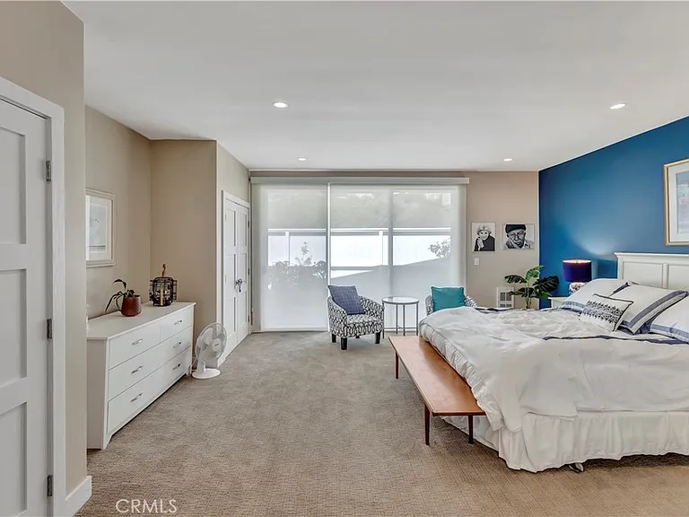 714 Cliff Dr — Photo 30