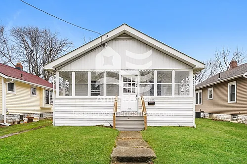 1125 Neptune Ave Photo 1